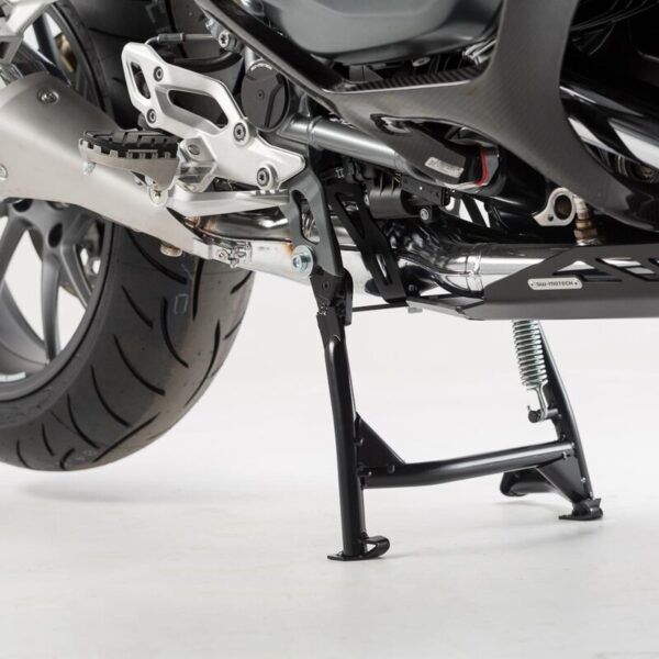 W-MOTECH κεντρικό σταντ για BMW R1200/R1250 R & RS, σε μαύρο χρώμα με στιβαρή ατσάλινη κατασκευή και εύκολη τοποθέτηση.