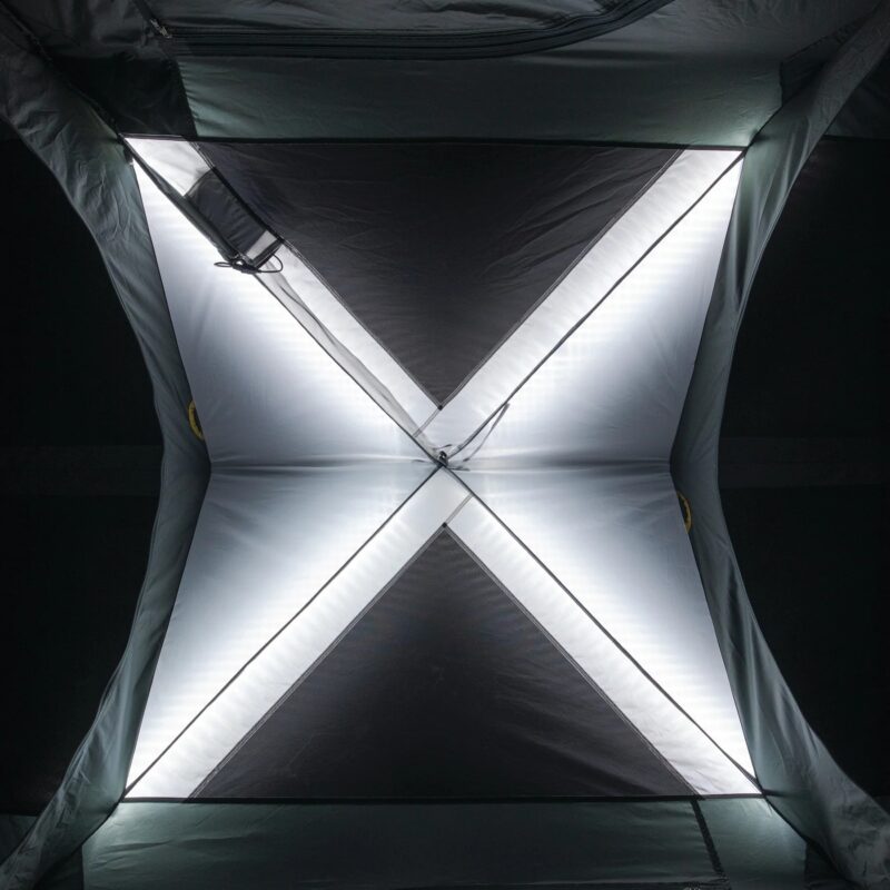 Αυτόματη Σκηνή 12 Ατόμων OZTRAIL Fast Frame Lumos 12P με LED & BlockOut