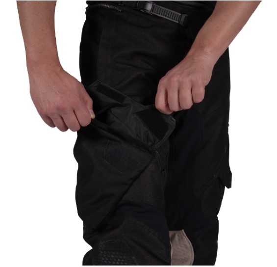 LEATT ADV MultiTour 5.5 Stealth παντελόνι μοτοσυκλέτας μαύρο