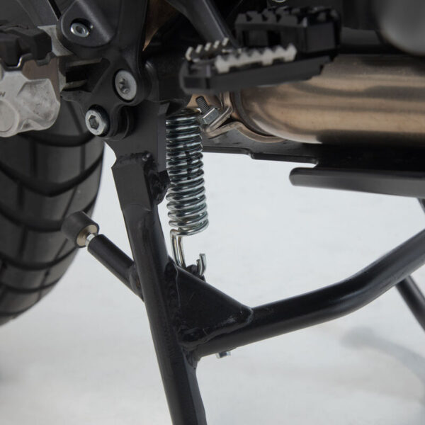 Κεντρικό σταντ για KTM 890 Adventure από SW-MOTECH – αντοχή, σταθερότητα και plug & play εγκατάσταση.