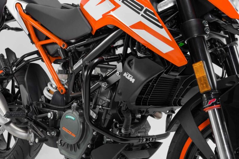 Μαύρα κάγκελα SW-MOTECH για KTM 125 & 200 Duke