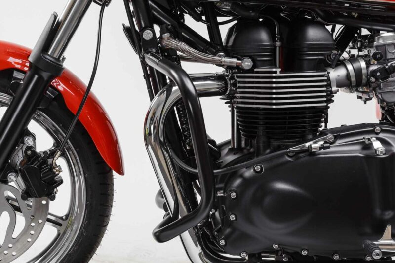 Μαύρα προστατευτικά κάγκελα για Triumph Bonneville / Thruxton 2004–2016 – SW-MOTECH