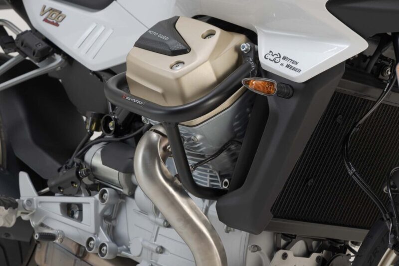 SW-MOTECH προστατευτικά κάγκελα για Moto Guzzi V100 Mandello / Stelvio – Μαύρα