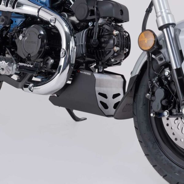 SW-MOTECH Προστατευτική Ποδιά Honda Dax 125 – Μαύρο / Ασημί