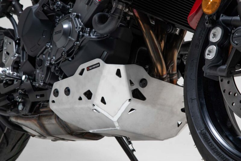 SW-MOTECH Προστατευτική Ποδιά Yamaha Tracer 9 GT – Ασημί