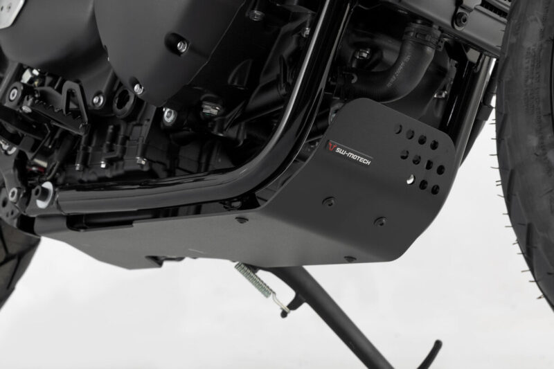 Ποδιά κινητήρα SW-MOTECH μαύρη για Triumph – ελαφριά και ανθεκτική
