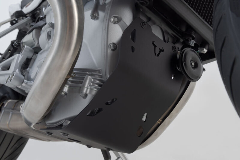 SW-MOTECH Ποδιά Κινητήρα Moto Guzzi V100 Mandello Αλουμινίου – Μαύρο