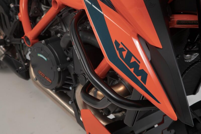 SW-MOTECH Προστατευτικά Κάγκελα KTM 1290 Super Duke R Μαύρα