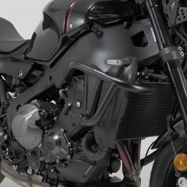 SW-MOTECH Προστατευτικά Κάγκελα Yamaha MT‑09 XSR900 Μαύρα