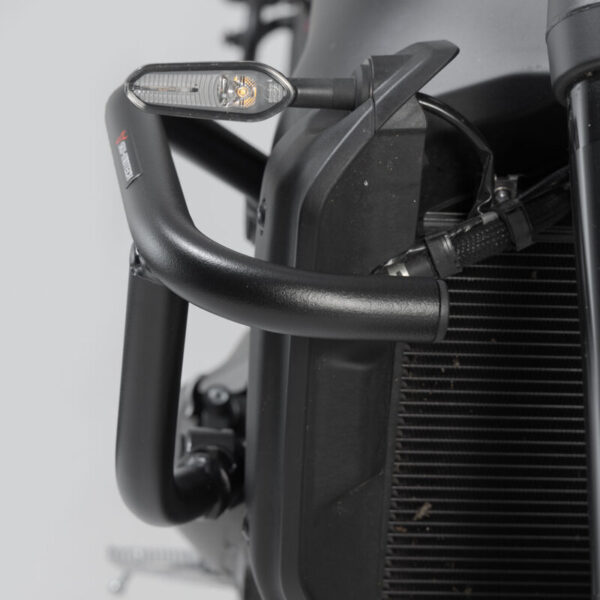 SW-MOTECH Προστατευτικά Κάγκελα Yamaha MT‑09 XSR900 Μαύρα