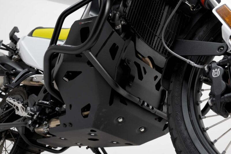 SW-MOTECH Προστατευτική Ποδιά Αλουμινίου για Husqvarna Norden 901 – Μαύρο