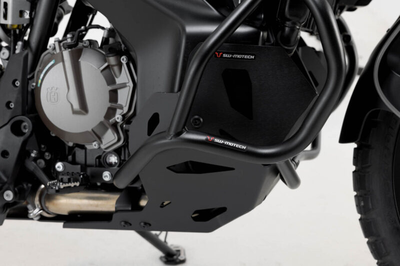 SW-MOTECH Προστατευτική Ποδιά Αλουμινίου για Husqvarna Norden 901 – Μαύρο