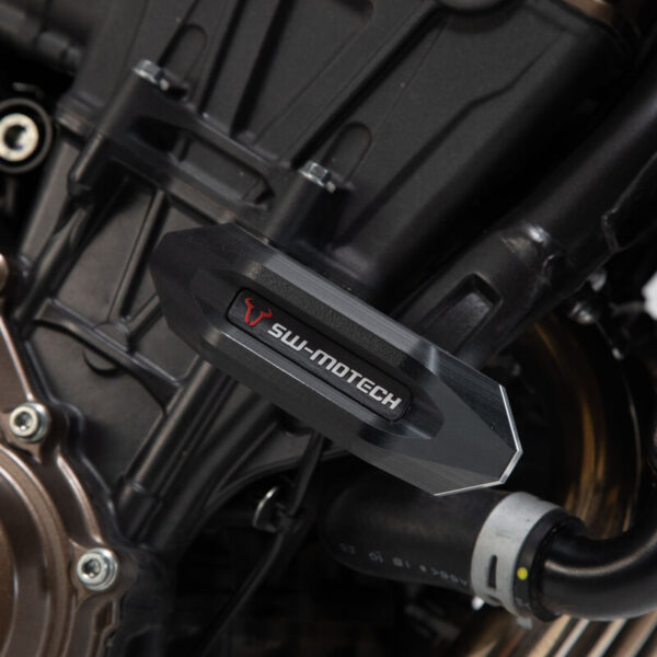 Μανιτάρια προστασίας SW-MOTECH για Honda CB650R – μαύρο/ασημί σετ για ενίσχυση ασφάλειας και στυλ