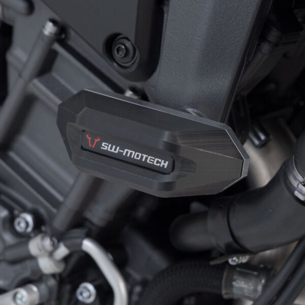 Μανιτάρια προστασίας SW-MOTECH για Yamaha MT-10 – μαύρο/ασημί crash pad σετ για μέγιστη προστασία πλαισίου και κινητήρα