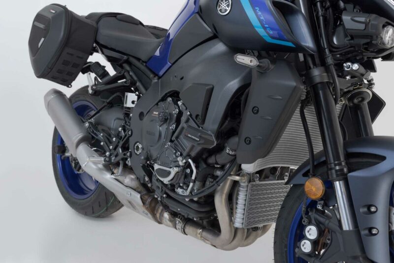 Μανιτάρια προστασίας SW-MOTECH για Yamaha MT-10 – μαύρο/ασημί crash pad σετ για μέγιστη προστασία πλαισίου και κινητήρα