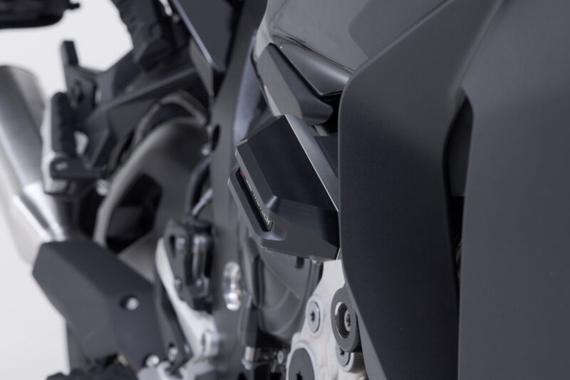Μανιτάρια προστασίας SW-MOTECH για BMW S 1000 XR – CNC κατασκευή, κεφαλές PA6, σετ για κορυφαία προστασία πλαισίου και κινητήρα