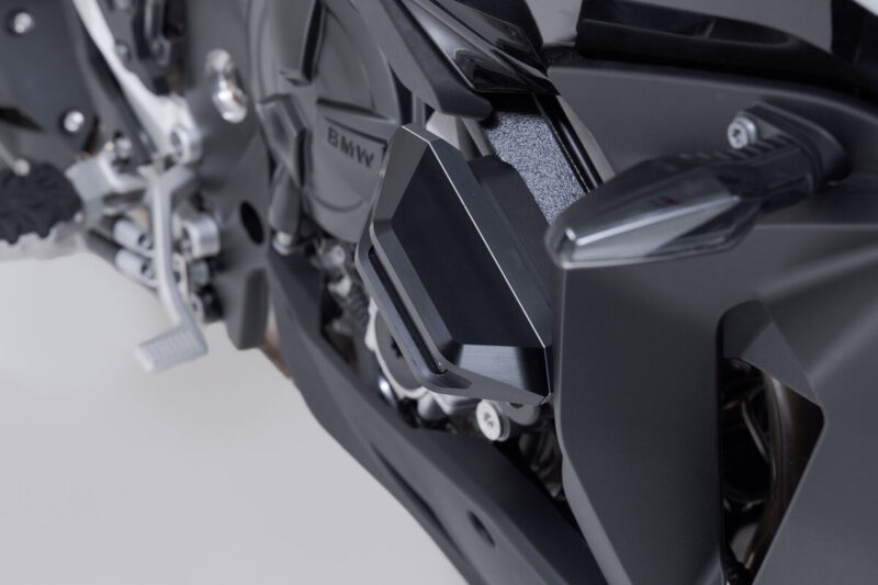 Μανιτάρια προστασίας SW-MOTECH για BMW S 1000 XR – CNC κατασκευή, κεφαλές PA6, σετ για κορυφαία προστασία πλαισίου και κινητήρα