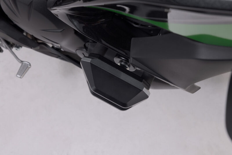 Μανιτάρια προστασίας SW-MOTECH για Kawasaki Versys 650 – κιτ αλουμινίου και πολυαμιδίου για ασφαλή και ανθεκτική προστασία πλαισίου