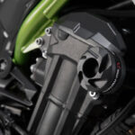 Μανιτάρια προστασίας SW-MOTECH για Kawasaki Z900 – μαύρα frame sliders με ατσάλινη βάση και κεφαλές πολυαμιδίου
