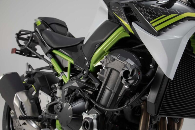 Μανιτάρια προστασίας SW-MOTECH για Kawasaki Z900 – μαύρα frame sliders με ατσάλινη βάση και κεφαλές πολυαμιδίου